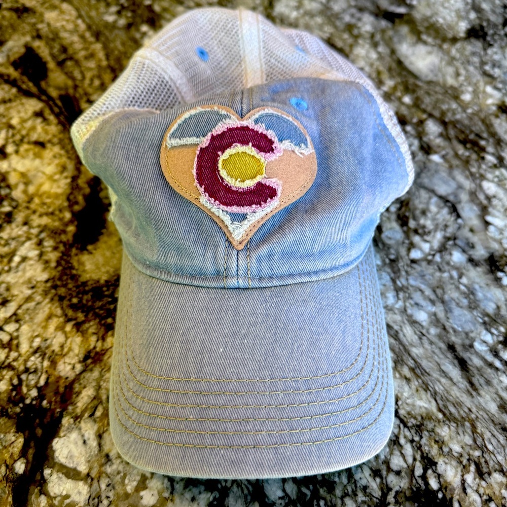 🏔️Colorado love ❤️ hat with adjustable strap